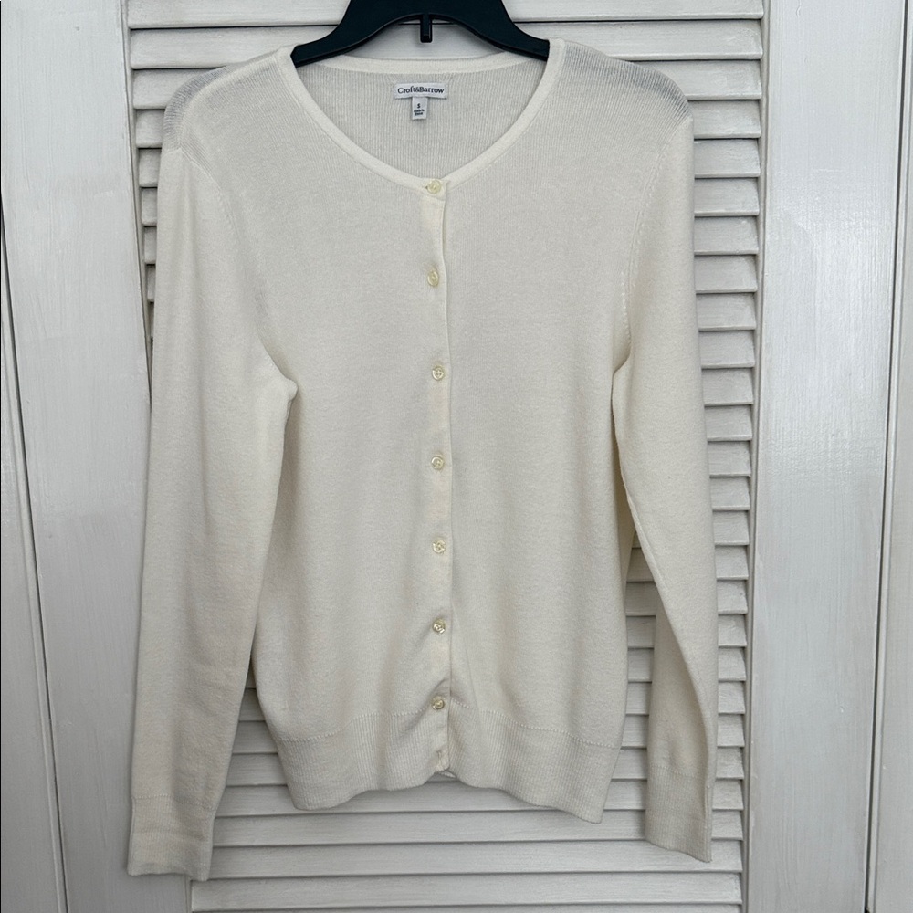 Off white cardigan